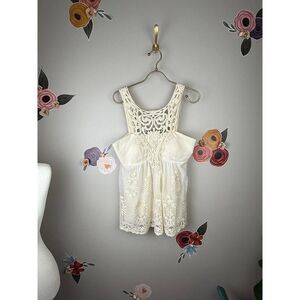 Boston Proper Crochet Ivory Embroidered High Neck Sleeveless Top - Size - Medium
